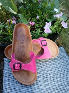Birkenstock Madrid Womens Patent Pink Leather Slides Sandals UK 7 EU 40 Used - Picture 1 of 7