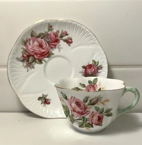 VTG Crownford Fine Bone China England Teacup & Saucer Pink Roses Gold Trim - Picture 1 of 9