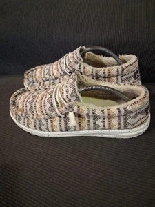 Hey Dude Mens Wally Size 10 Sherpa Sesame Casual Loafer Slip On - Picture 1 of 8