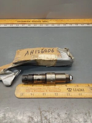 NOS Genuine John Deere AH126706 Pressure Relief Valve, Hydraulic  - Image 1 of 4