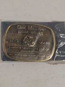 Bechtel ONE MILLION WORK HOURS 1983. F4 - Picture 1 of 3