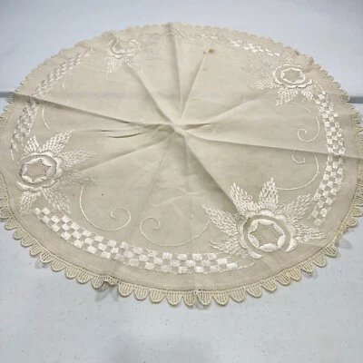 mantel vintage hecho a mano beige lino bordado floral borde flecos mcm retro Foto 1 de 4