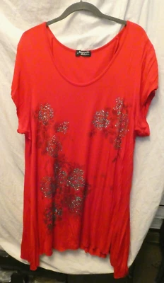 Nouvelle Collection Red Flower Motif Sequin Tunic Short Cap Sleeves Bust 48 inch - Image 1 of 4