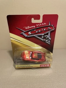 PIXAR CARS 3 2017 TARGET ONLY RUST-EZE RACING CENTER LIGHTNING McQUEEN RARE! HTF - Picture 1 of 2
