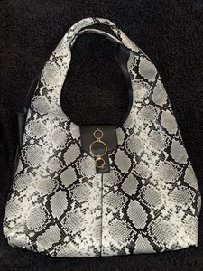 EST 1946 Faux Snakeskin Purse Large Magnetic Closure. P16 - Picture 1 of 5