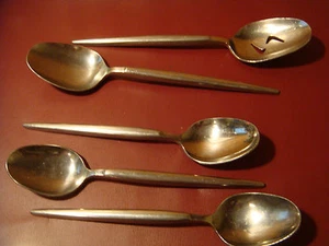 SCC stainless Modern flatware 3 tablespoons 2 serving spoons Towle - Picture 1 of 4