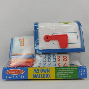 Melissa & Doug Mi Propio Buzón de Madera Juego de Actividades y Juguete Clásico Educativo - Imagen 1 de 12