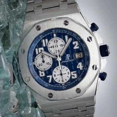 Audemars Piguet Royal Oak Offshore Cronógrafo 42 mm Esfera Azul Como Nuevo Juego Completo Foto 1 de 4