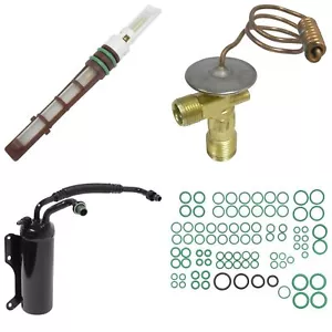 UAC AK 1001 A/C System Repair Kit For Select 97-06 Ford Models - Foto 1 di 5