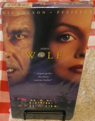 WOLF SEALED HORROR VHS-(Jack Nicholson/Michelle Pfeiffer 1994) - Image 1 of 3