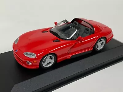 1/43 Minichamps Dodge Viper Cabriolet from  1993 in Red  430 144032 CS367 - Image 1 of 4