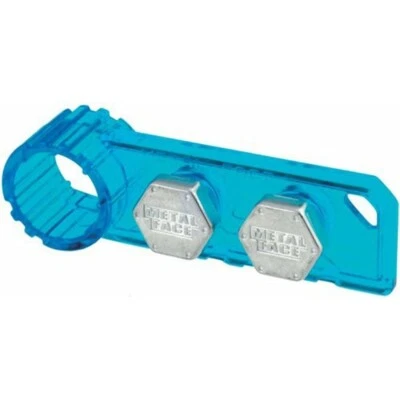 Pernos frontales de metal Beyblade BB-36 de Takara Tomy Foto 1 de 3