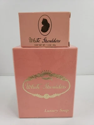 Винтажное парфюмированное роскошное мыло Evyan White Shoulders 2 шт. 5 унций батончик и батончик 1,5 унции - Изображение 1 из 4