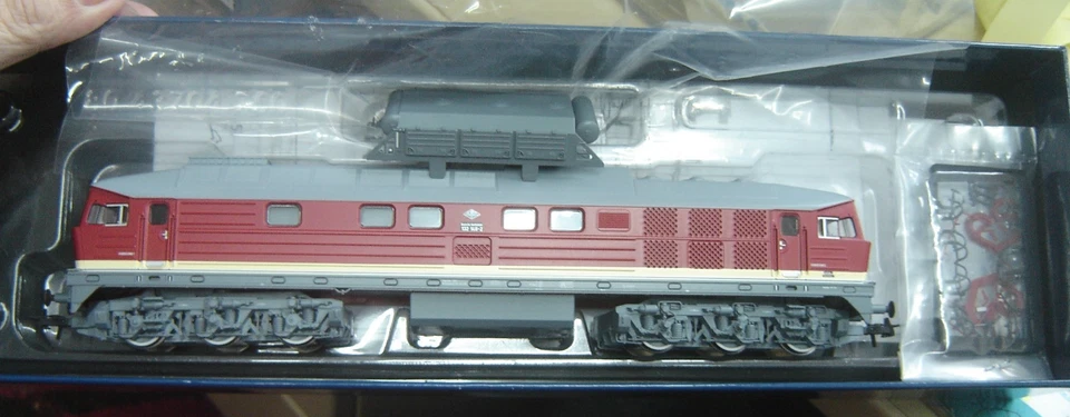 Roco HO 7300039 Diesellok BR132 146-2 DR m. Digital "Neuwertig"(308) - Bild 1 von 4