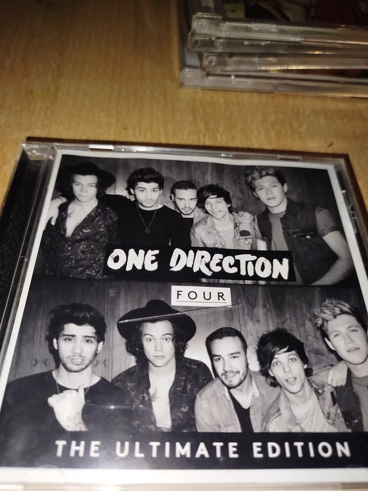 One Direction Four CD Album Ultimate Edition - Bild 1 von 1