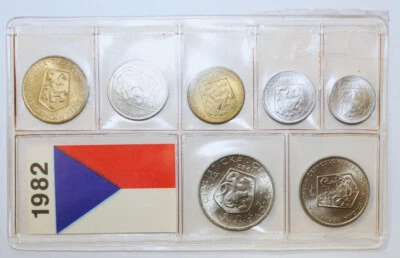 S6 - Czechoslovakia Coin Set of 7 x Coins 1982 - (Mint Condition) - Image 1 of 2