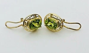 Beautiful Solid 14K Yellow Gold Oval Peridot Earrings 3.8 Grams - Picture 1 of 4
