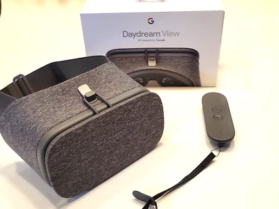Google Daydream View VR Headset - Slate G014A in Original Box with controller - Image 1 of 4