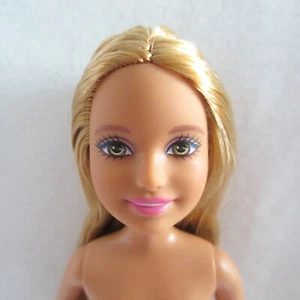 ¡NUEVO! Barbie Stacie Space Discovery 2021 litera dormitorio juego muñeca Stacie desnuda - Imagen 1 de 3