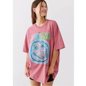 Urban Outfitters X Nirvana Oversized Fit T-Shirt Vintage Distressed Holes Tee - Picture 1 of 8