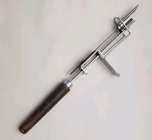 Vintage SPEED TUFTING TOOL by Rug Crafters Santa Ana, CA - Picture 1 of 5