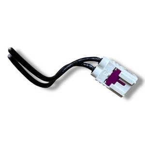 Audi A4 B8 / VW Wiring Connector Plug Socket 6Q0035608A - Picture 1 of 3