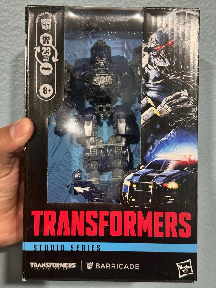 FIGURA DE ACCIÓN HASBRO TRANSFORMERS STUDIO SERIES TF5 LAST KNIGHT DELUXE BARRICADE Foto 1 de 2