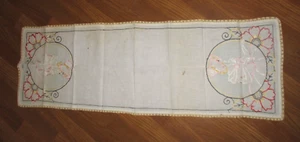 Vintage~Embroidered Table Cloth/Runner~Linen~Crocheted Edges~~38.5" x 12.75" - Picture 1 of 24
