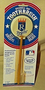 KANSAS CITY ROYALS TOOTHBRUSH HOLDER NOS BASEBALL BAT 1986 DAVE WINFIELD TAIWAN. - Picture 1 of 9