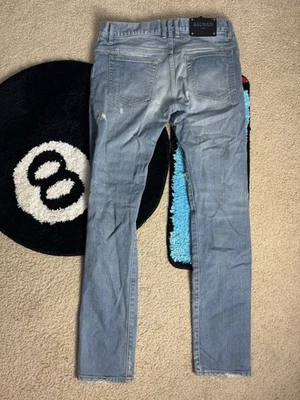 Jeans Balmain desgastado tamanho 32 - Imagem 1 de 4