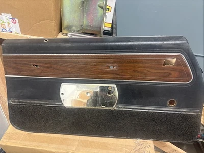 Paneles de puerta para un 72 Oldsmobile Cutlass Par Lado Izquierdo y Derecho Foto 1 de 2