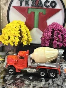 Hot Wheels Blackwalls 1979 Peterbilt Cement Mixer Truck Red Diecast EX Condition - Picture 1 of 7