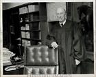 1972 Press Photo Judge Allen B. Hannay, Jr. stands in his chambers. - hpa59144