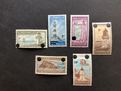 NZ  1967 Decimal Overprints Government Life Lighthouses set LHM  (C99) - Image 1 of 2