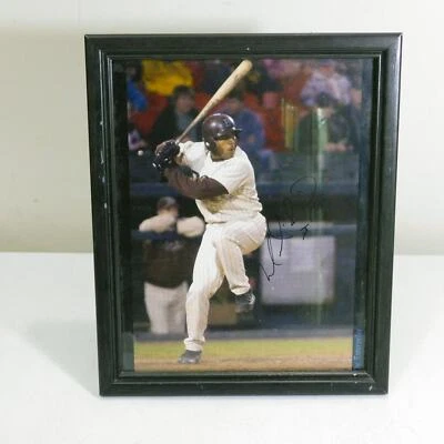 Foto enmarcada 8x10 vintage de Brockton Rox Melvin Rosario 2003 autografiada Foto 1 de 4