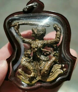 Powerful Thai Amulet Hunuman 4 Kron Heir Fa Rampant By LP.Kalong Wat Khao Laem - Picture 1 of 9