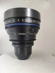 ZEISS Compact Prime CP.2 25mm T/2.1 MF Lens For arri pl mount - Picture 1 of 11