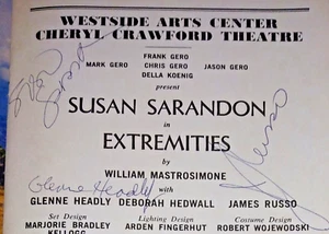 EXTREMITIES ~ PLAY BILL SIGNED by Susan Sarandon, Glenne Headly & James Russo - Picture 1 of 8