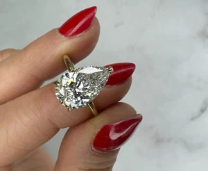 3 Carat Pear Shape E/VVS2 Lab Grown Diamond Engagement Ring 14k YELLOW GOLD - Picture 1 of 9