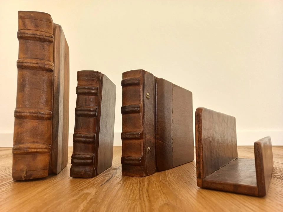 Arte Medici Leder-Set – Handarbeit Ganzleder – Buchhüllen & Notizbuch | Unikate! - Bild 1 von 4