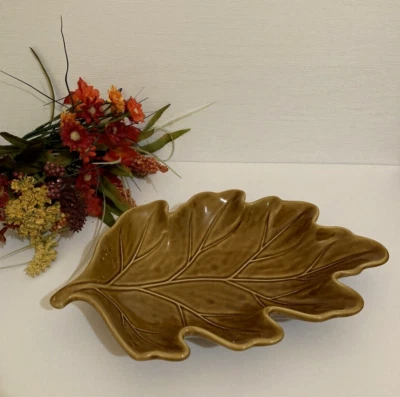 Prato de servir folha de carvalho âmbar Pottery Barn colheita outono ação de graças 13" - Imagem 1 de 4