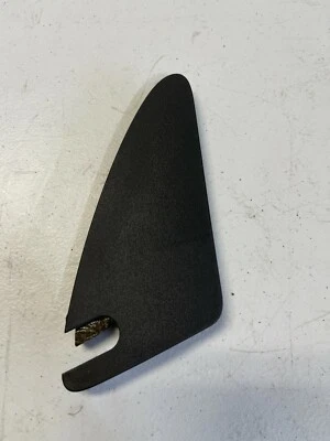 Cubierta interior del espejo retrovisor del pasajero derecho Pontiac G8 GT 2008-2009 Foto 1 de 3