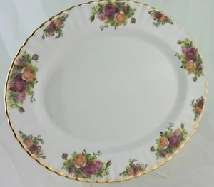 ROYAL ALBERT OLD COUNTRY ROSES OVAL SERVING TRAY RIBBED GOLD RIM FLORAL ENGLAND - Picture 1 of 12
