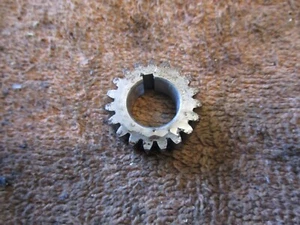 Suzuki RM 125 RM125 1981 motor bomba de agua accionamiento - Imagen 1 de 3