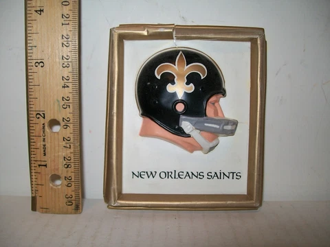 NFL NEW ORLEANS SAINTS RARE  TECHNIGRAPH BLACK FOOTBALL HELMET PLAQUE Cover