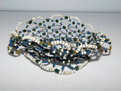 CUENCO DE CUENTAS VINTAGE SOBRE MARCO DE ALAMBRE CUENTAS MULTICOLORES Foto 1 de 4