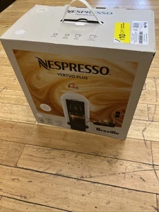 Breville BNV421WHT1BUC1 Nespresso VertuoPlus cafetera blanca de una sola porción - Imagen 1 de 12