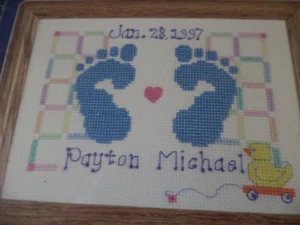 Janlynn Designs for The Needle Counted Cross Stitch Kit Baby Feet  NIP - Picture 1 of 3