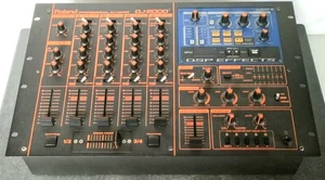 Roland DJ 2000 Professional DJ Mixer 4 Channel DSP Effects Tested - Picture 1 of 15