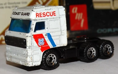Matchbox DAF 3300 Space Cab Rescue Semi, White - Image 1 of 4